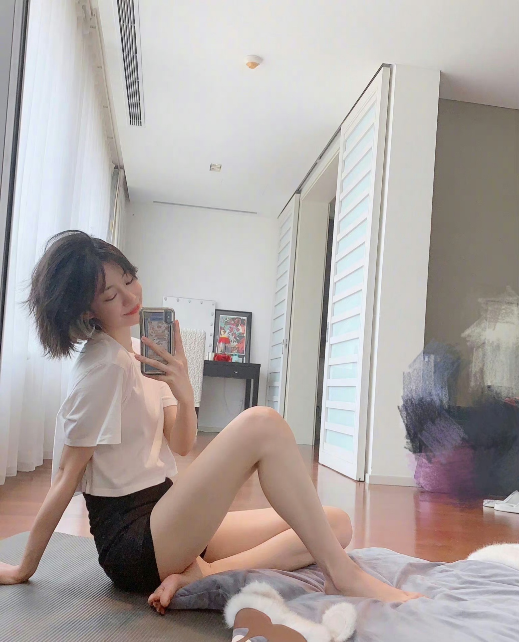 李溪芮  光脚丫