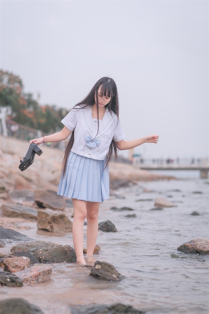 风之领域精品写真@No.155 海边漫步 [51P/150MB]