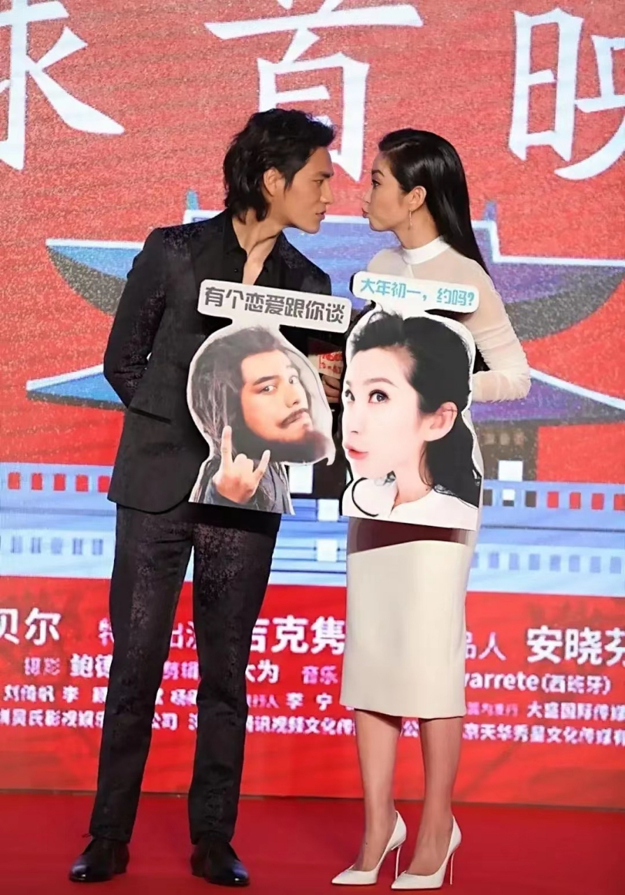 1,王俊凯和杨柳没恋爱,也没暧昧,作为经纪人肯定会和他有非常多的交集