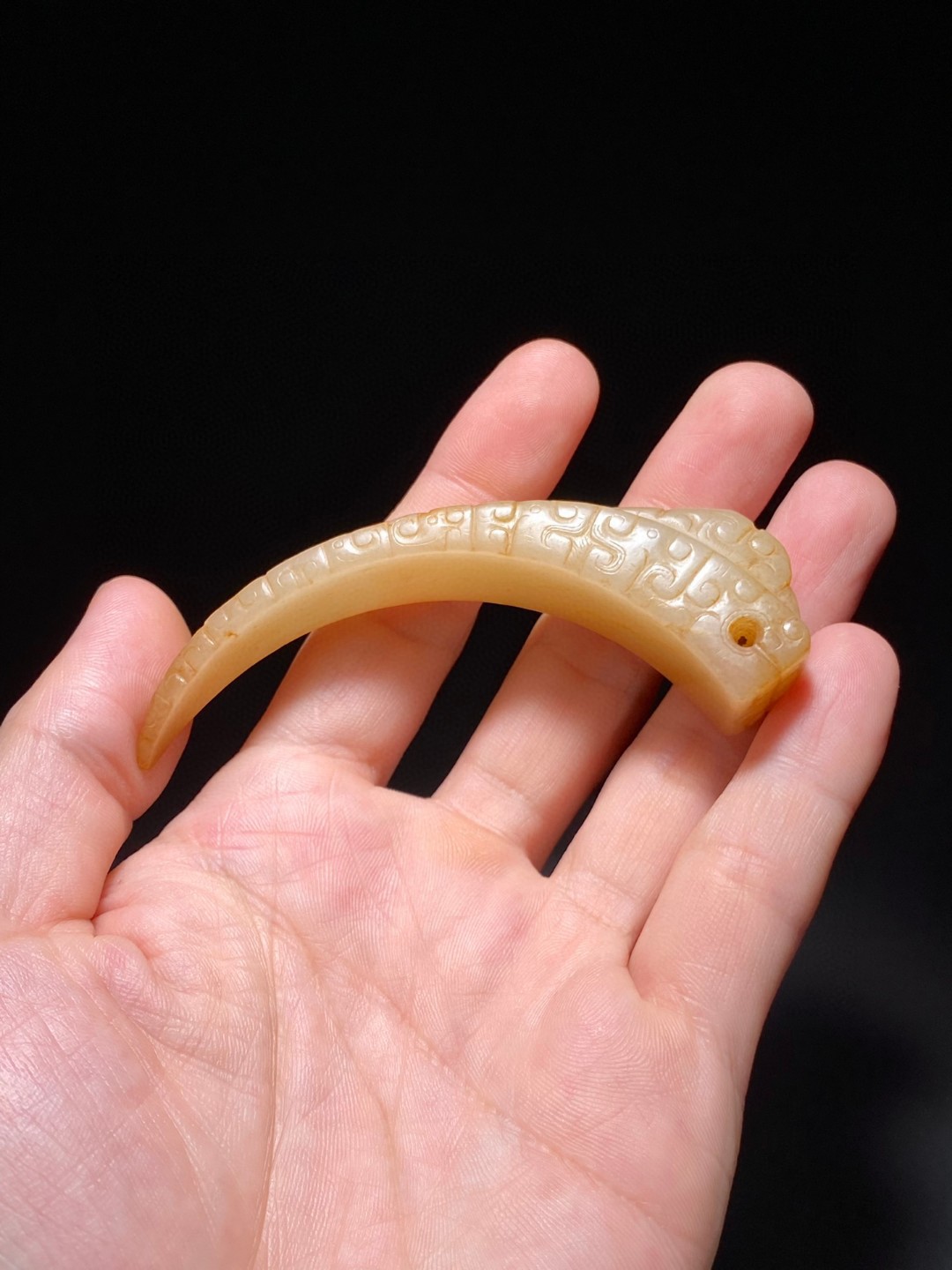 汉 和田玉籽料 白玉受沁 蟠虺纹 冲牙 玉觿 挂件 把件