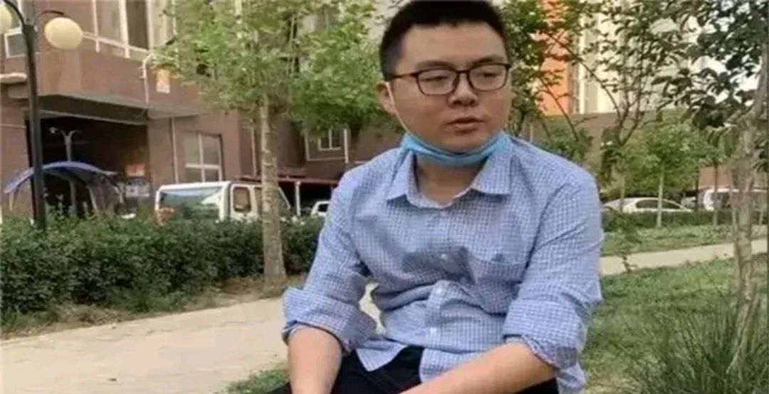 郭威的小舅子,小姨子开抖音直播带货,都靠郭威人设热度似为不妥