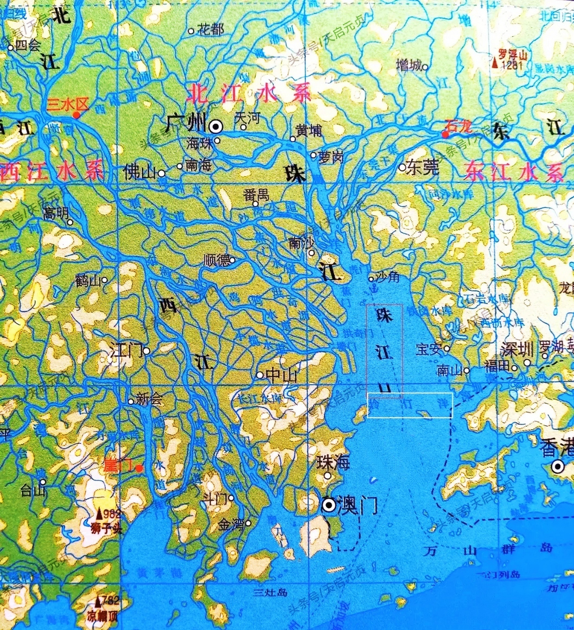 珠江水系看起来真是惊人,珠江三角洲水网密布程度丝毫不亚于长江三角