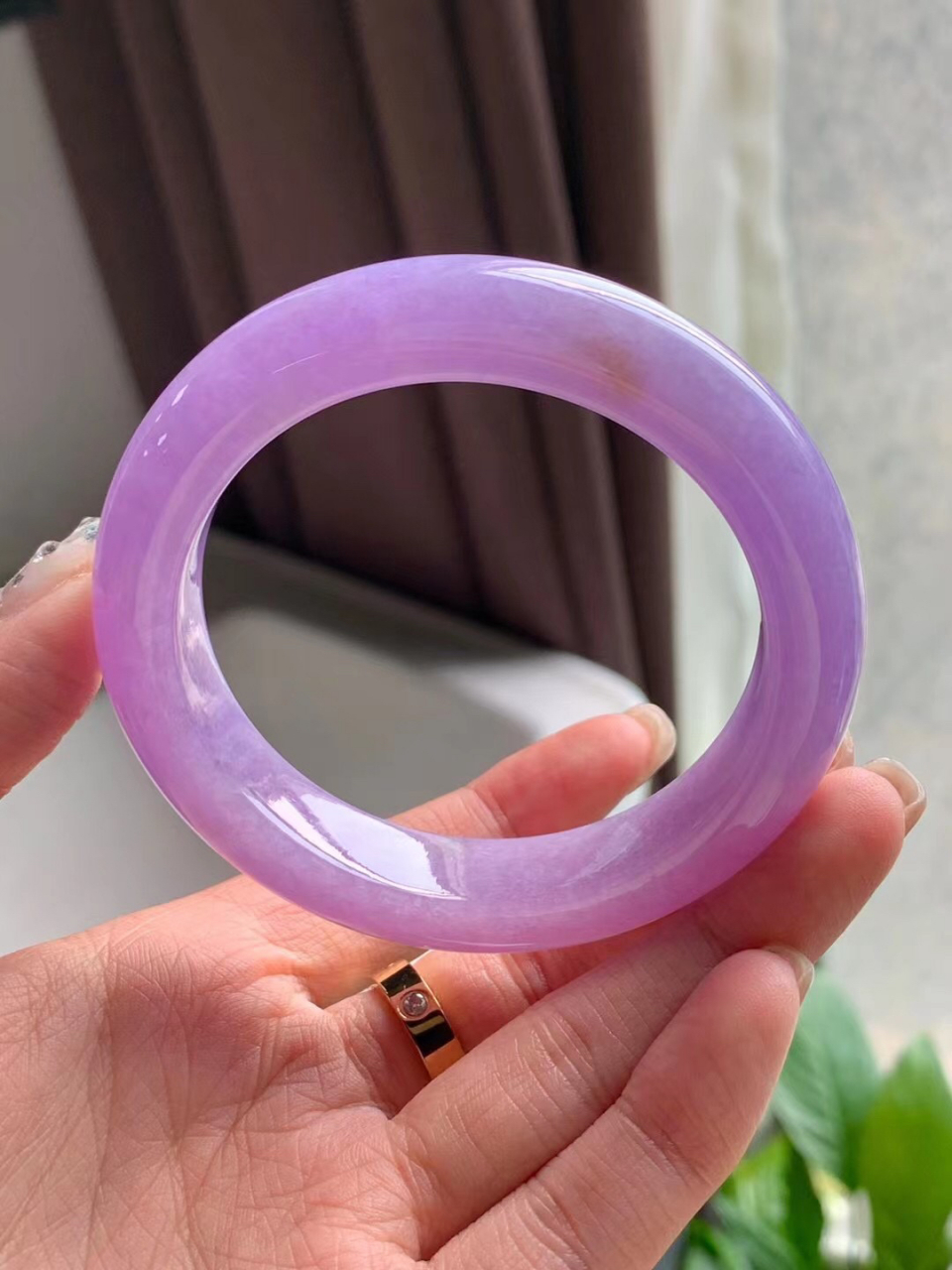 满色紫罗兰正圈 满色手镯总得遇一条吧?