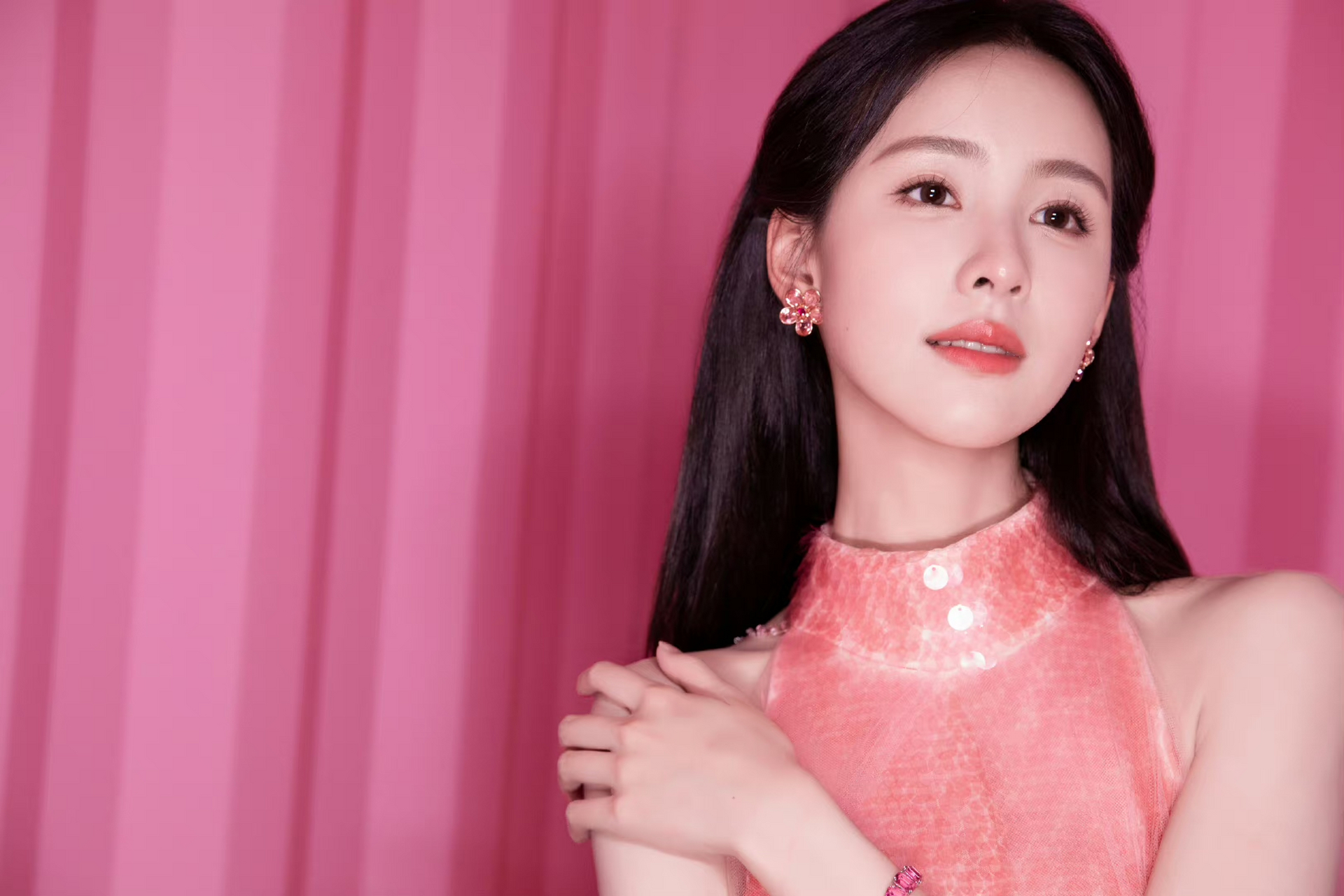 南航校花陈都灵美照,颜值真的是太美了!#养眼美女