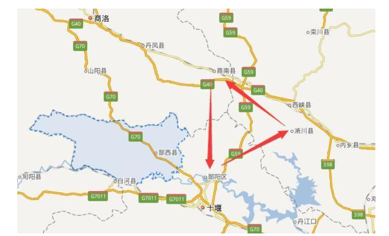 河南,陕西和湖北三省交界,相邻一个县中,是全国第一移民大县