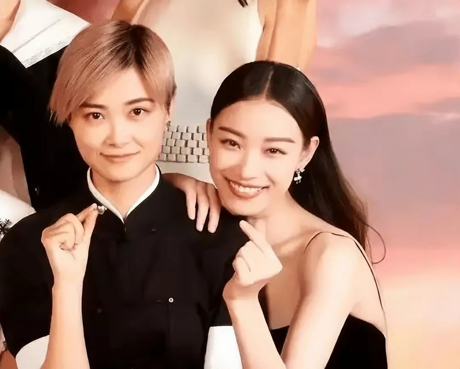 杨幂自作多情,自掏腰包讨好gucci,最后却是倪妮拿到了代言  杨幂时尚