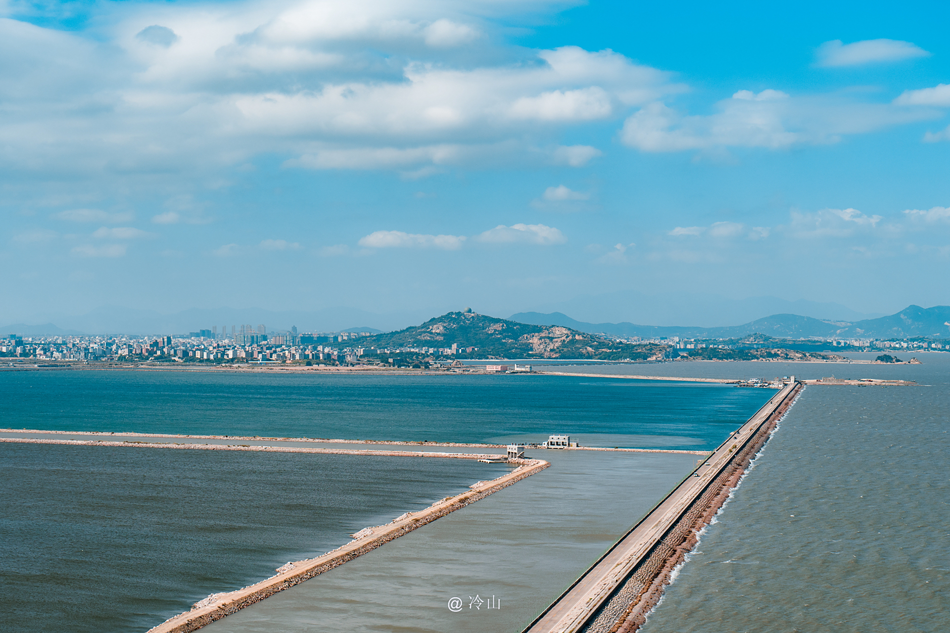 福州的小众岛屿,东壁岛 东壁岛位于福建省福清市东部,福清湾南部,东壁