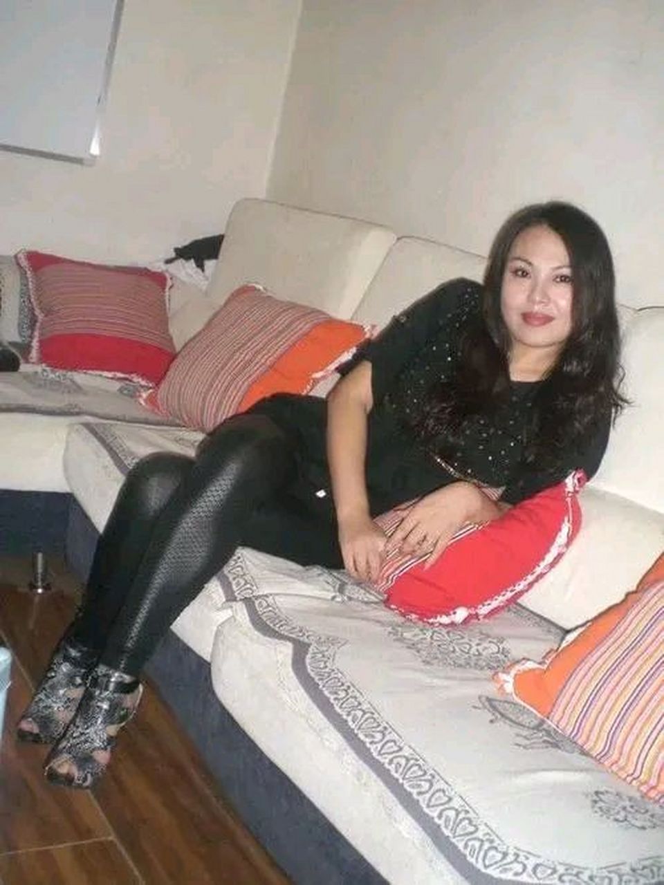 经过警方多次收集情报和布控,最终在4月27日晚成