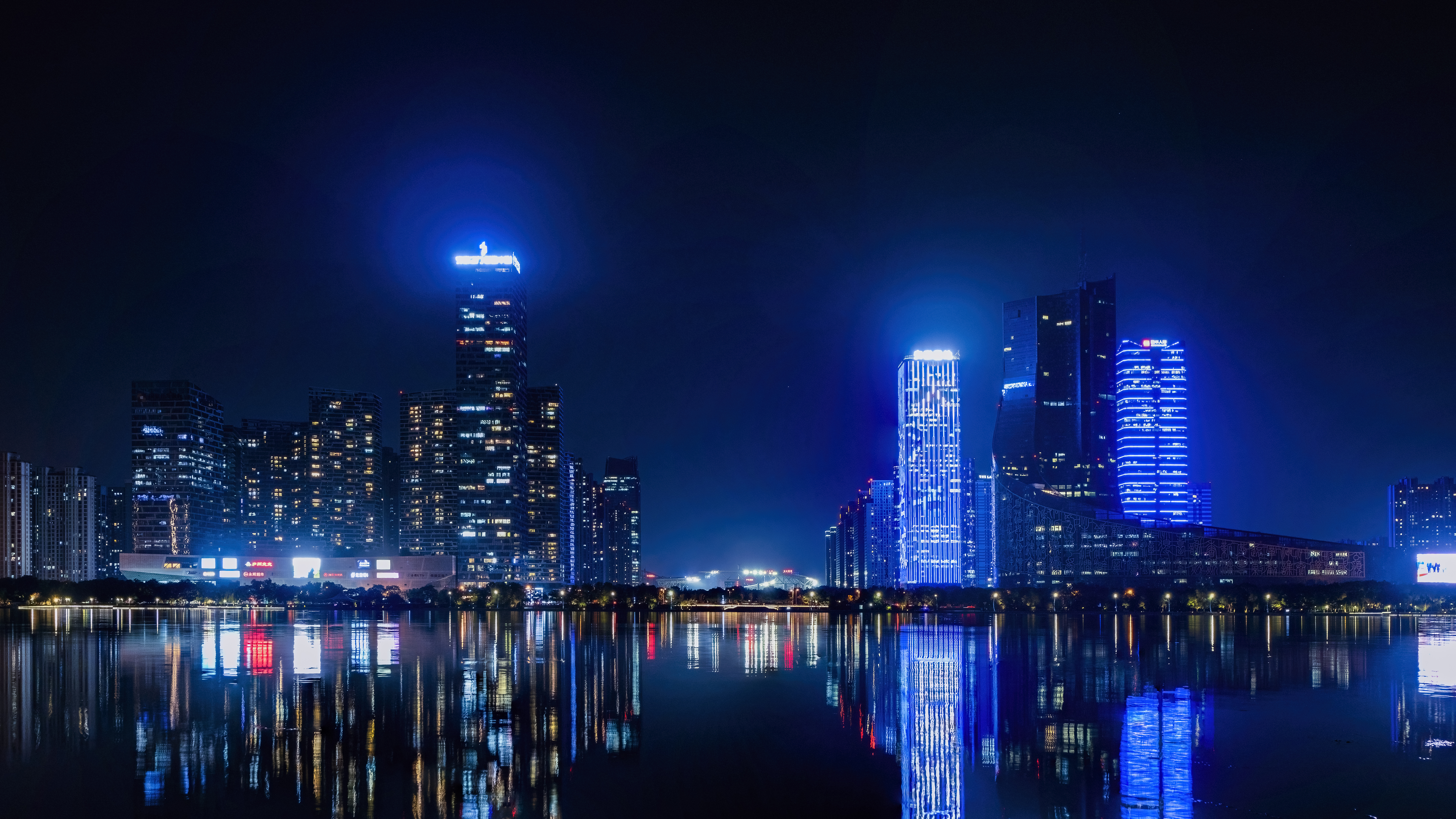 用镜头记录合肥夜景之美