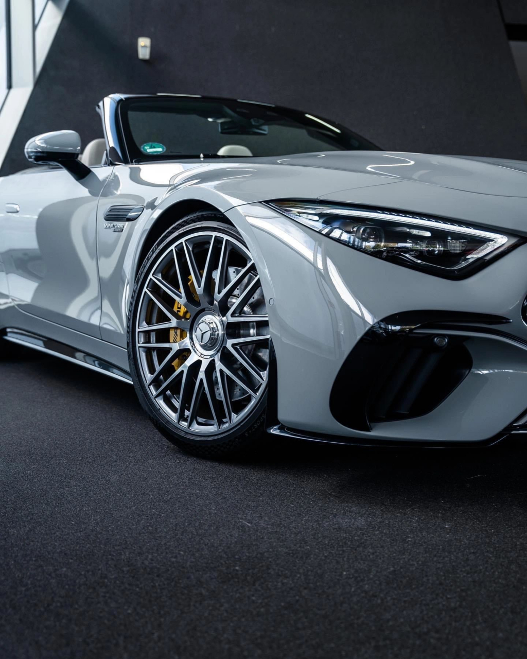 水泥灰奔驰sl63 amg,平心进口4.