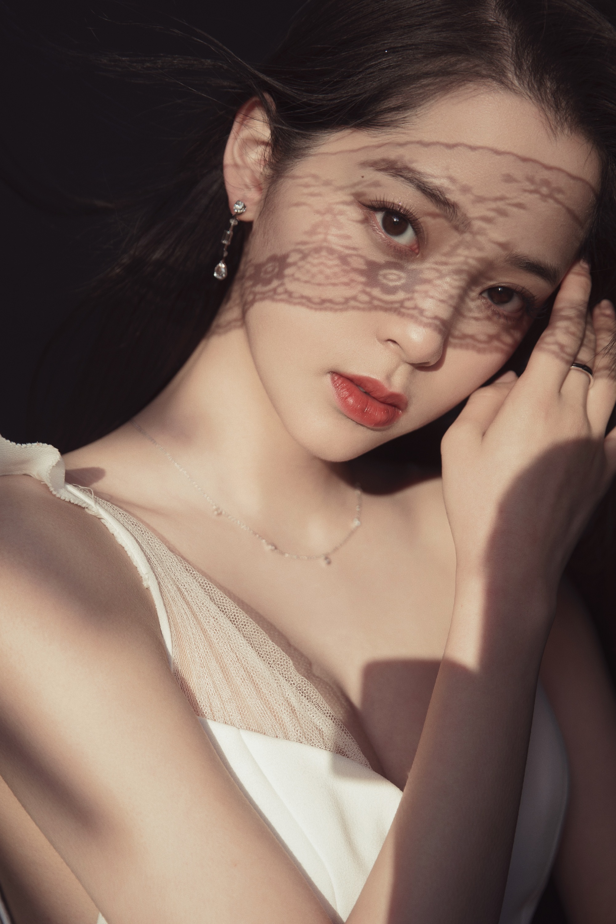 欧阳娜娜是挺漂亮的啊