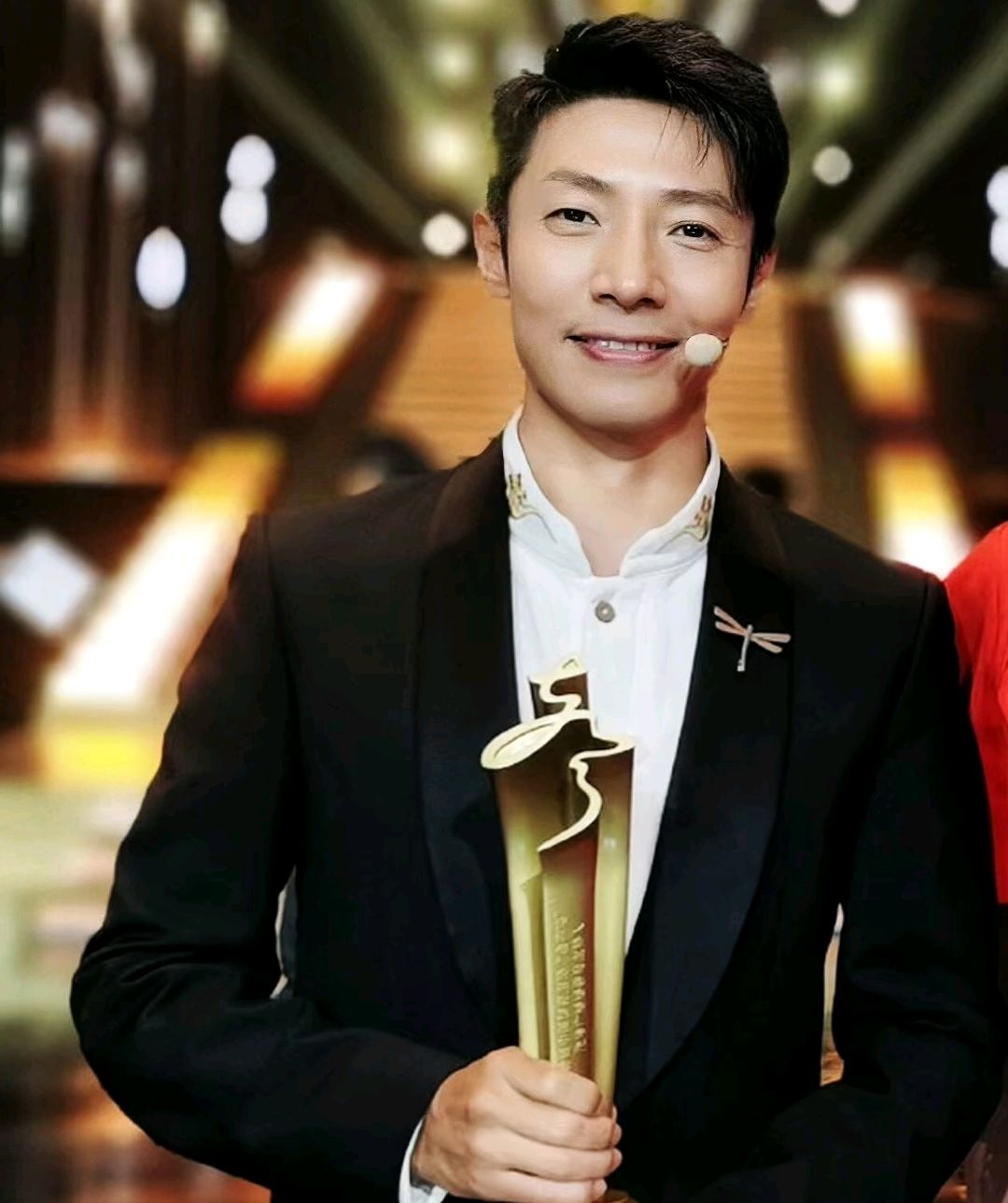 央视最帅男主持人排名:魅力与才华并重的翩翩公子