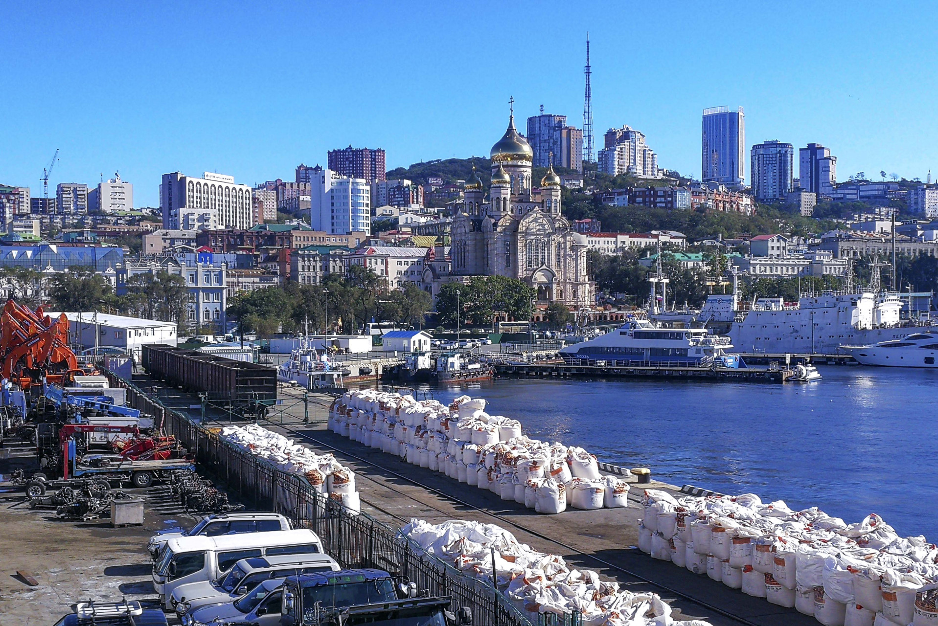 中国故土:海参崴和库页岛!