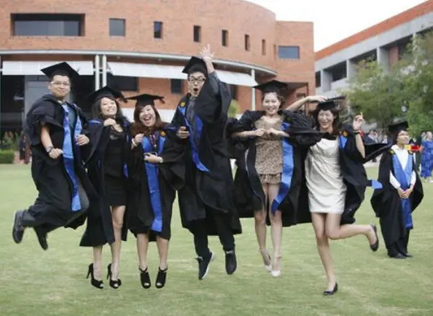 中国留学生最多的八个国家留学须知