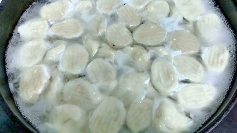 吃了这么多年饺子,第一次吃这种馅,皮薄馅香,我家孩子特别爱吃