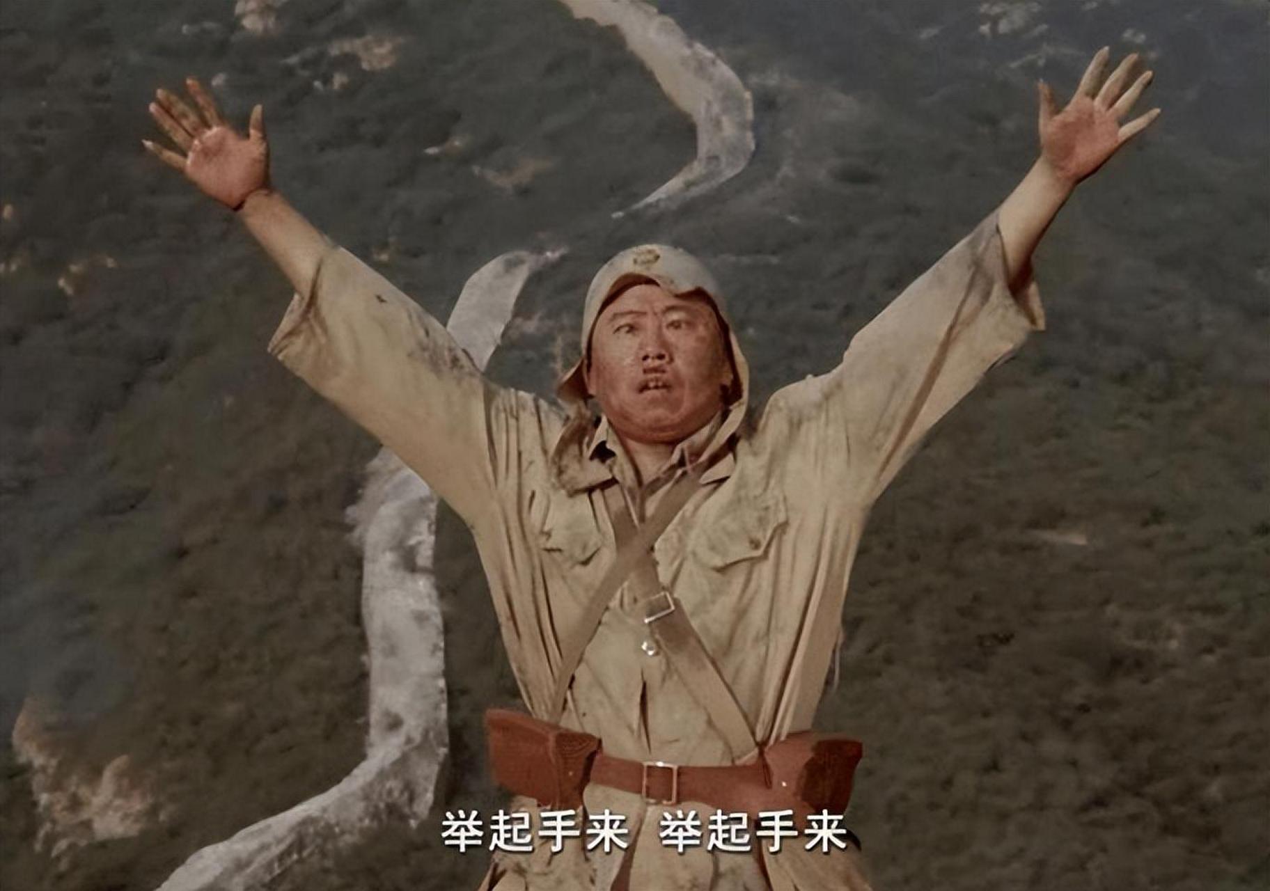 潘长江是中国内地著名的喜剧演员,但他的一些言行却让人们对他的评价