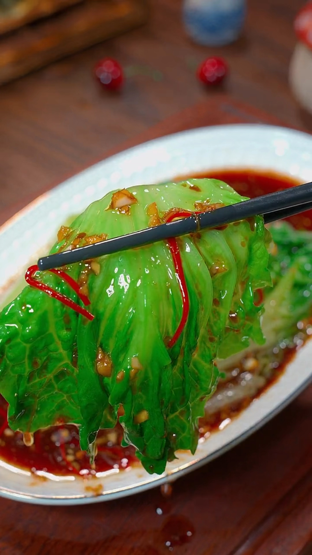 家里来客人的时候,试试这个白灼生菜