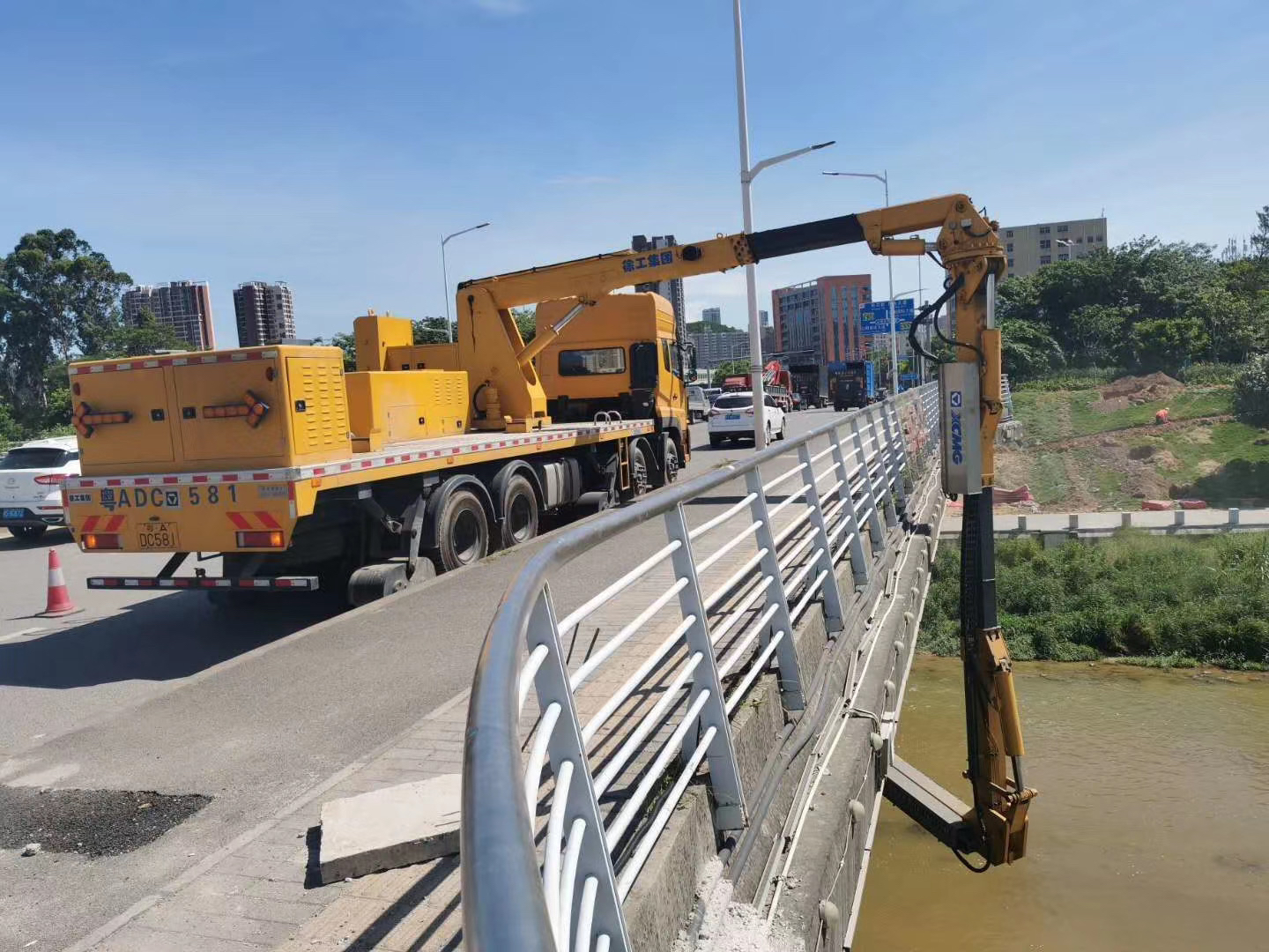 中山市斗式桥检车出租:专业为您服务