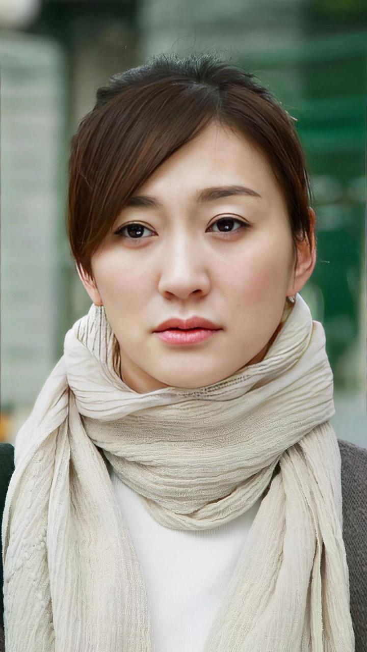 还是喜欢会笑的李小冉