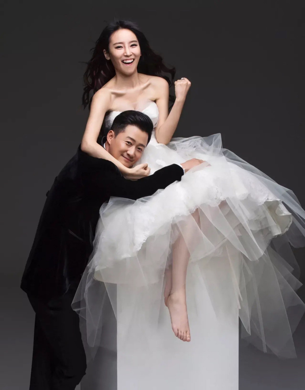 吴京谢楠婚纱照