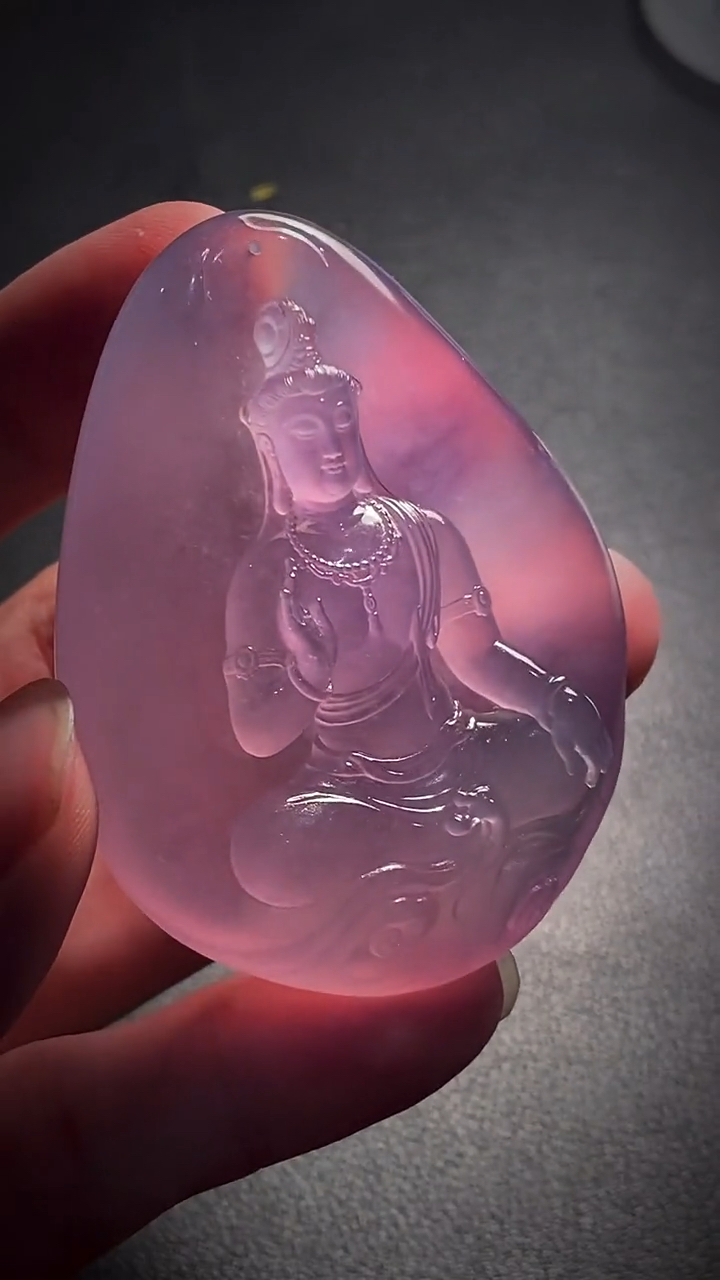 冰冰透透的紫翡