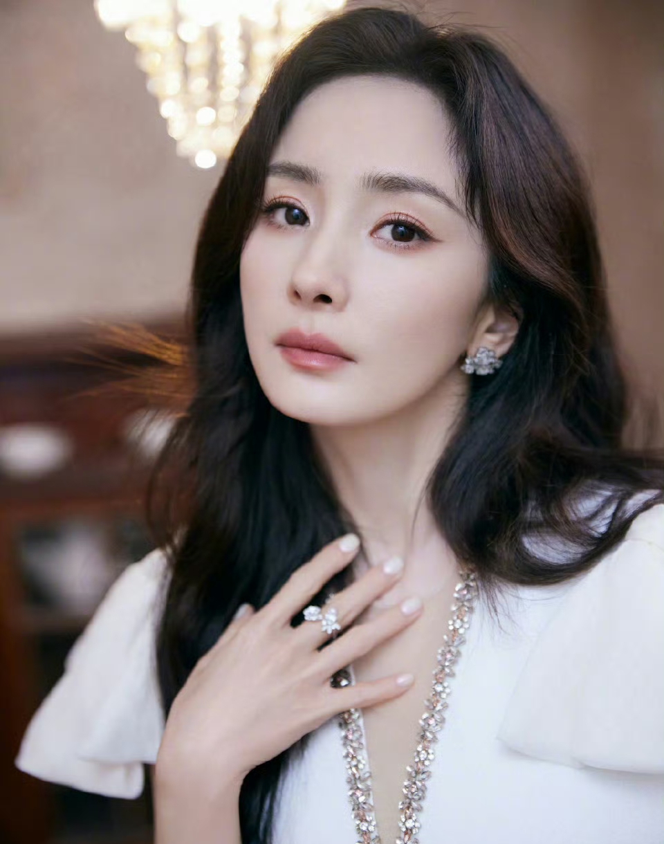 黑粉向杨幂致歉