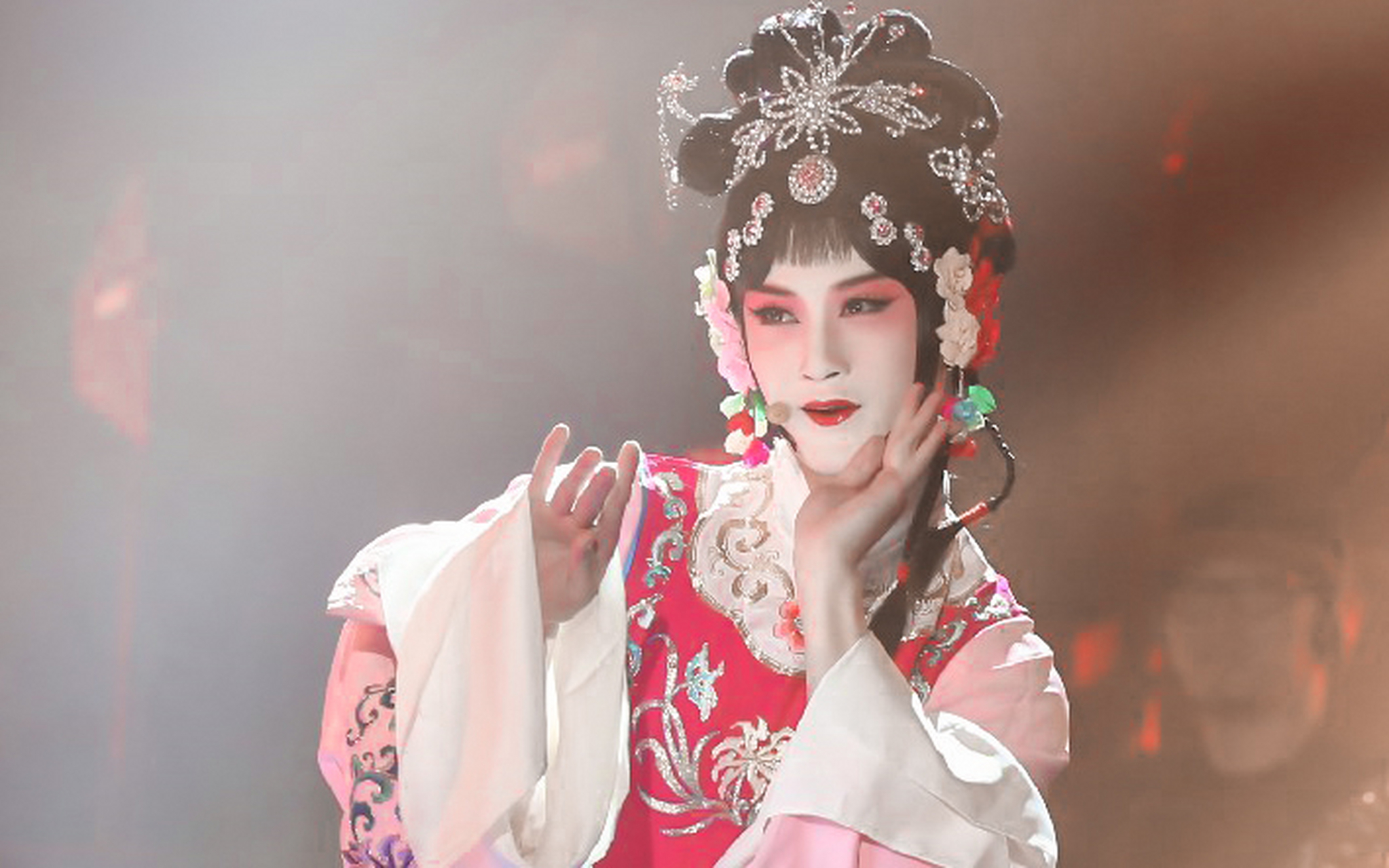 檀健次的旦角扮相好美呀!#娱乐没有圈