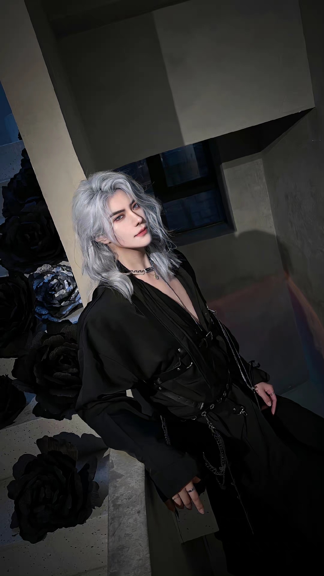 188男团,宋居寒从画里走出,cos核桃不要太帅,难怪一分钟八万