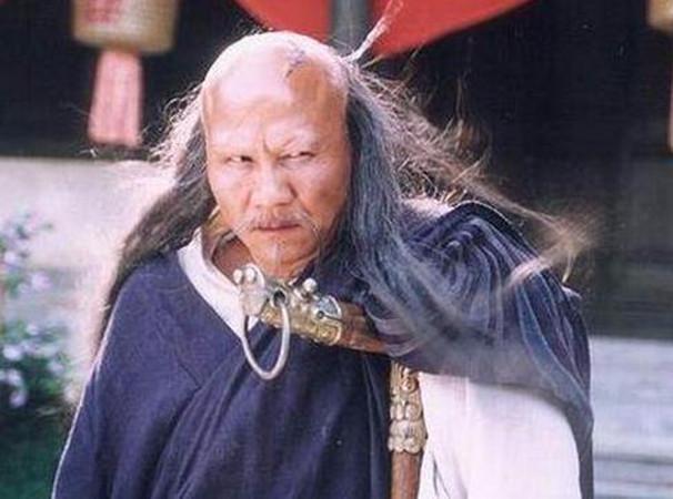 张艺谋三请的演员,秃头被学校劝退,如何成为功夫影星的?