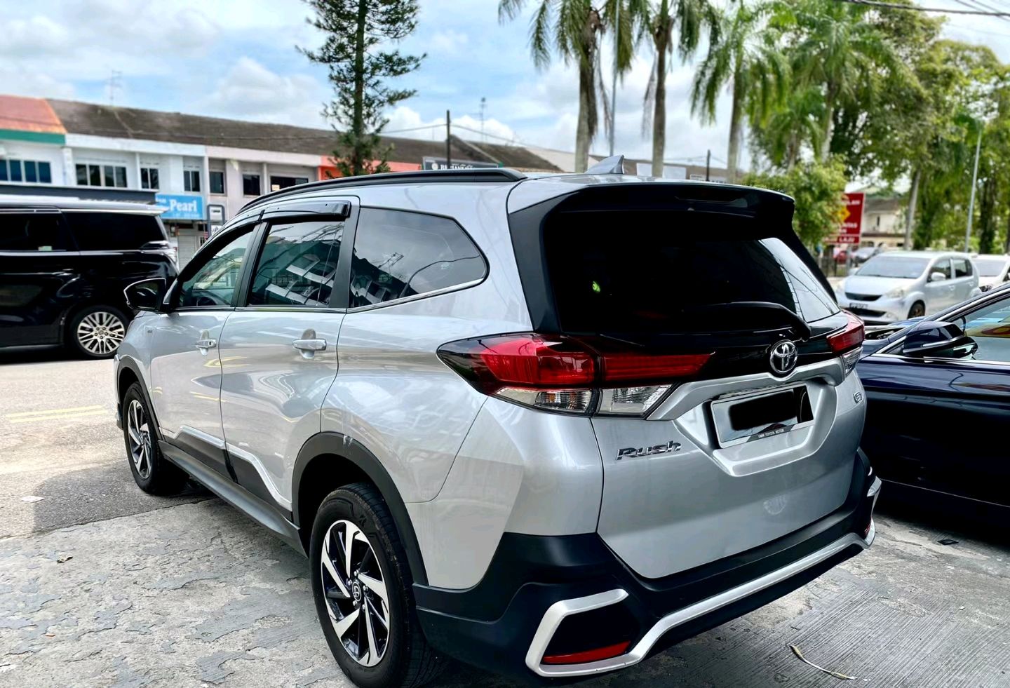 不足10万!尺寸不输缤智,丰田rush来了,合资suv开启"强力反击"