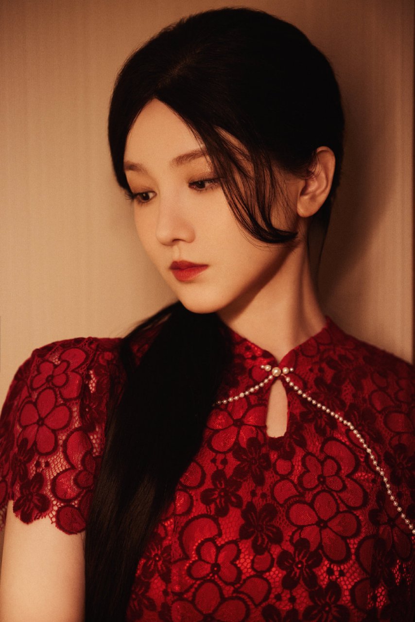 陈小纭高清壁纸头像(四)[鲜花]