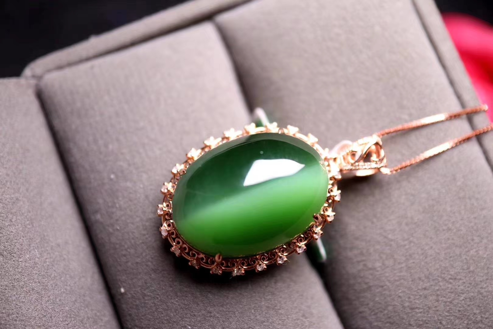 收藏科普:一文通读知猫眼,解析猫眼碧玉的八个维度