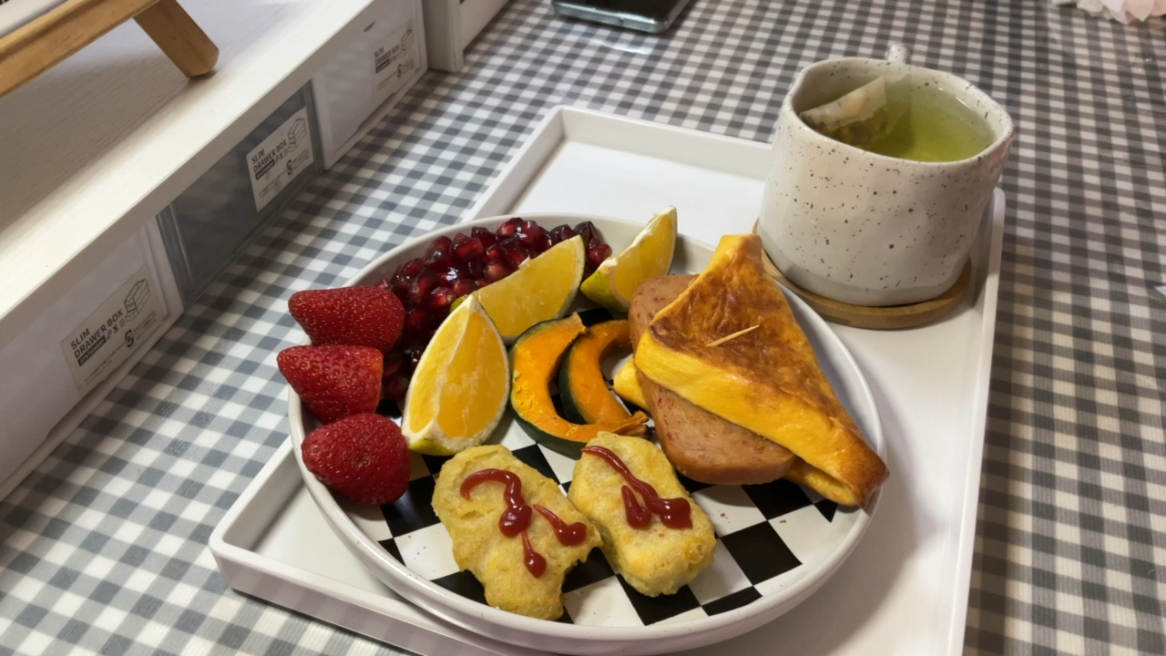 vlog 10.18|鸡块三角治+玉米须茶|study3.5h|高效记成语