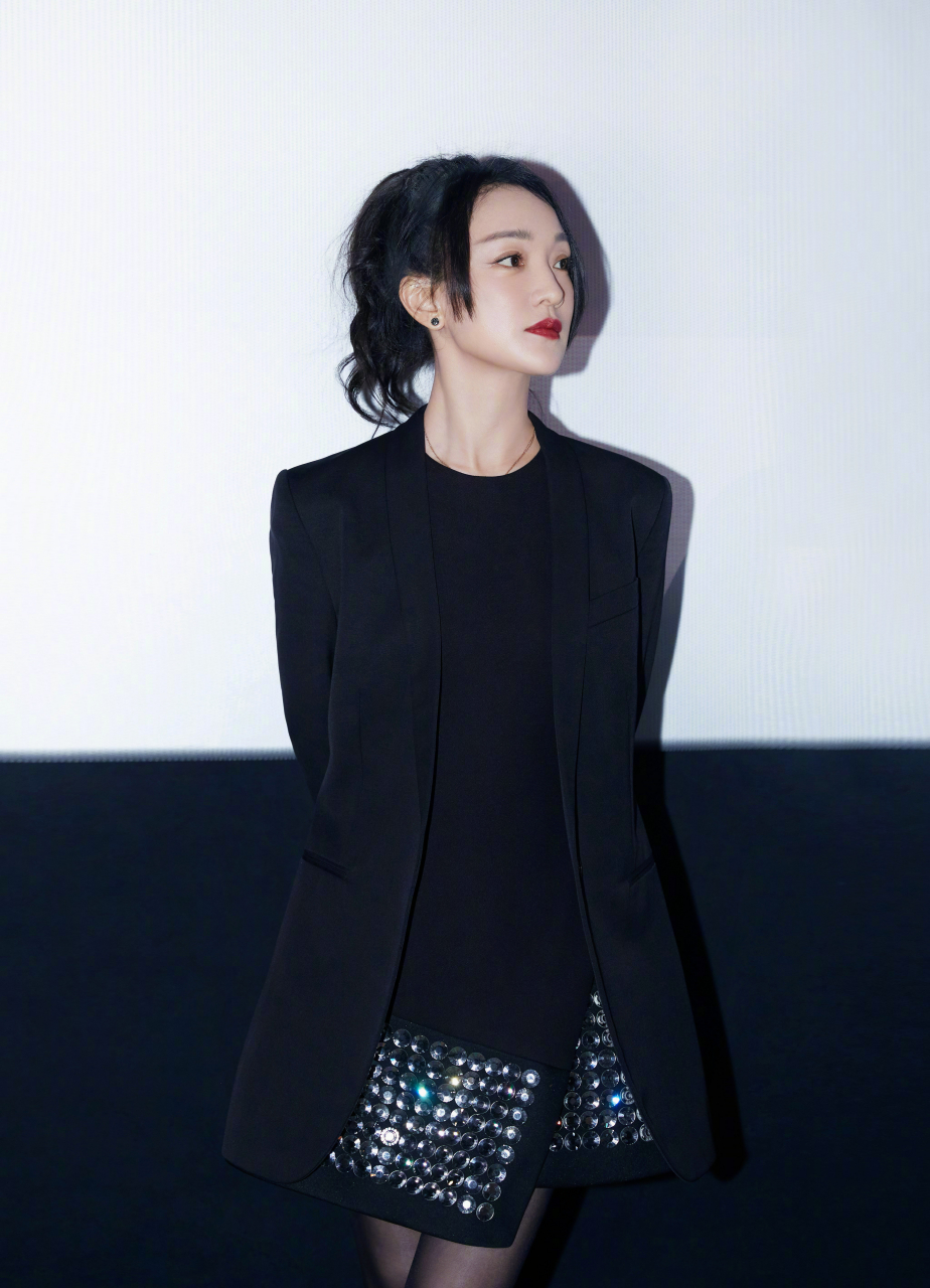 九月动态激励计划# 周迅美图大赏,状态不减当年啊.