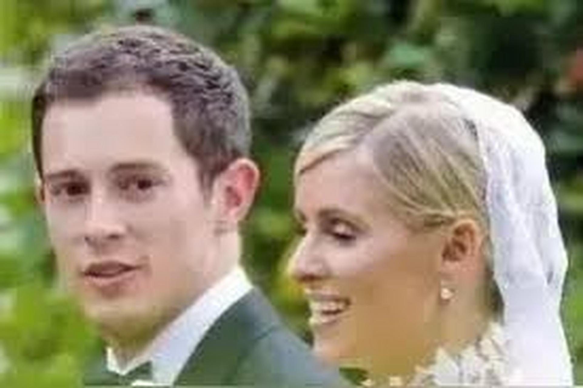 法国的男人大部分头上都绿油油的,在法国做亲子鉴定是违法的.