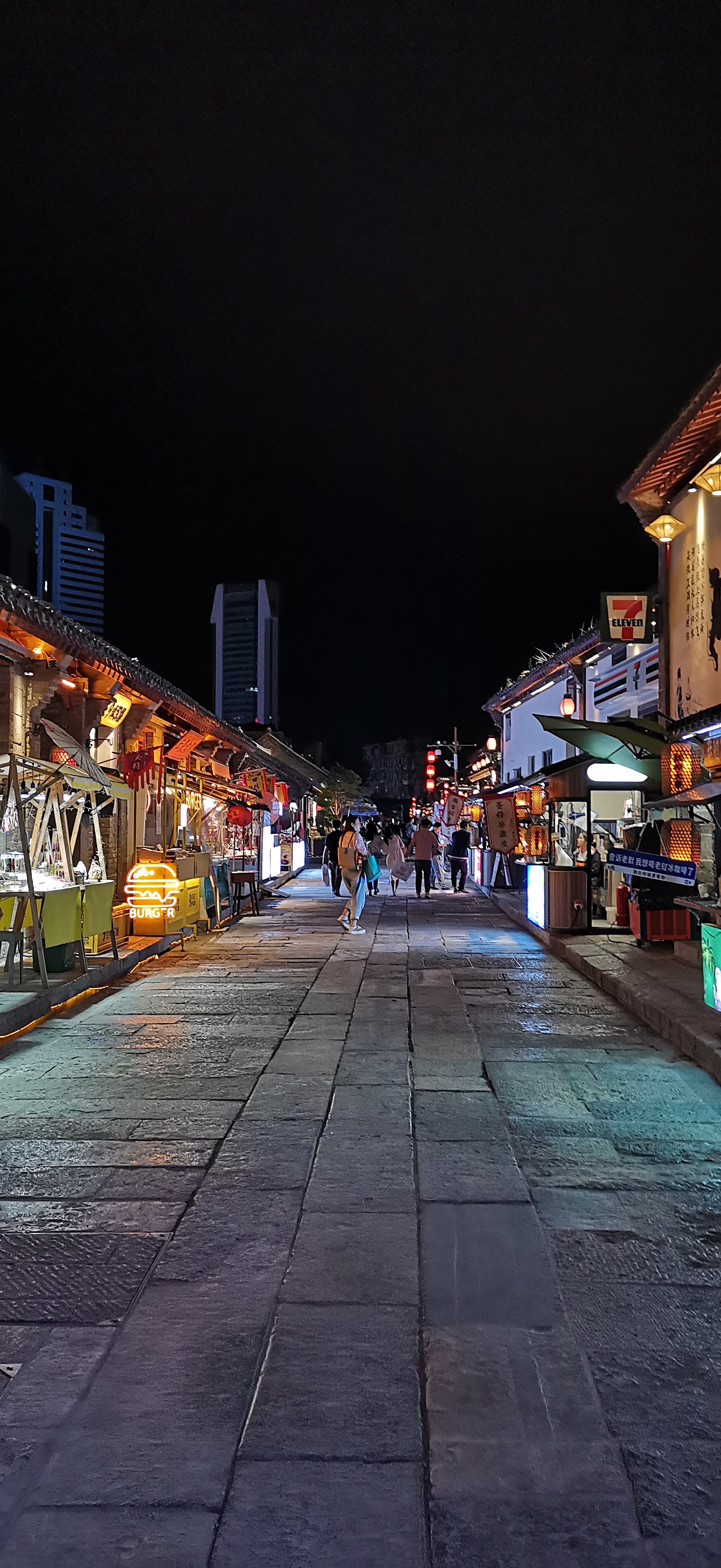 烟台所城里