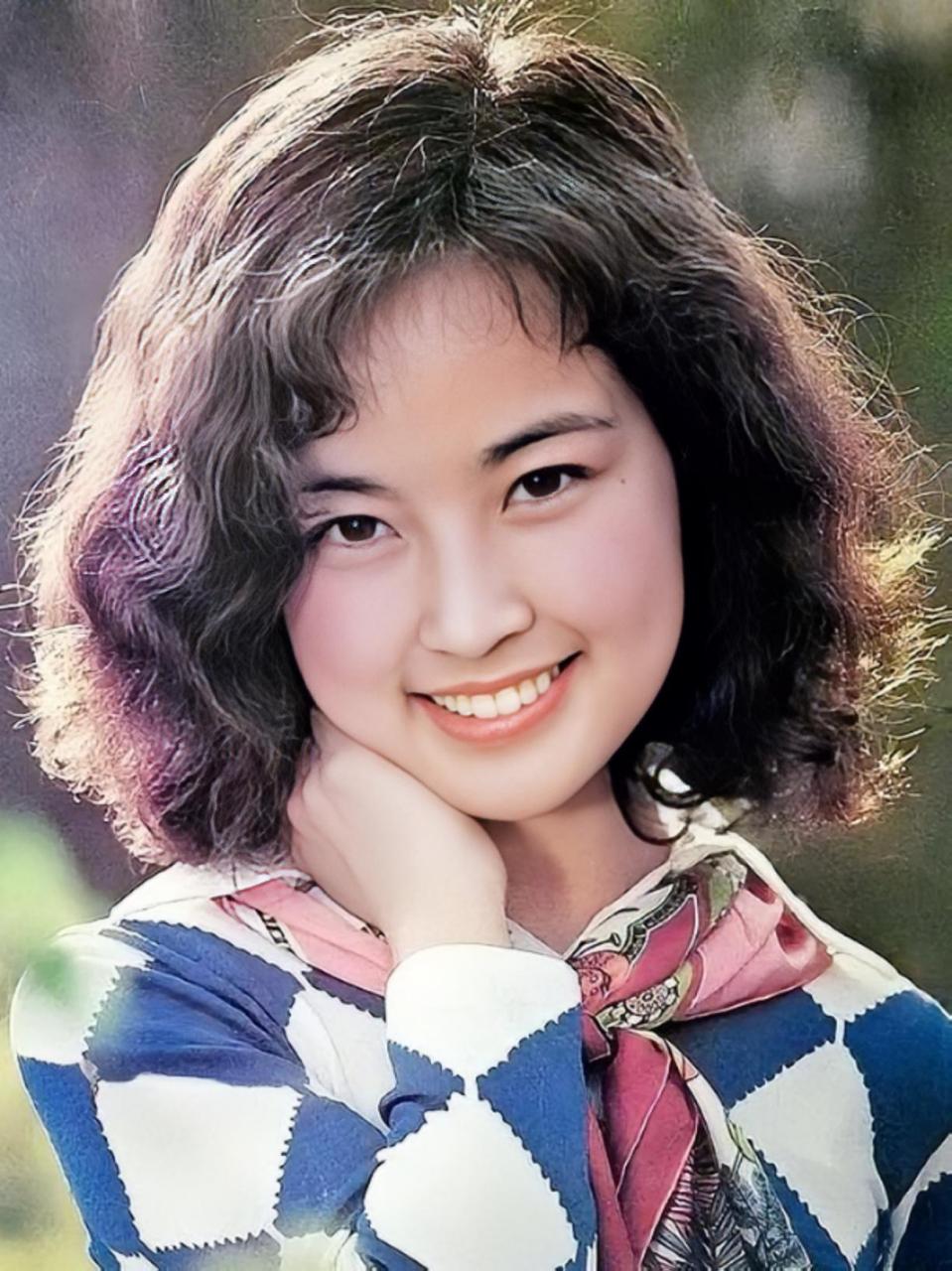 在一次节目中,金星对刘晓庆说:"你说你啊,你害过多少男人啊?