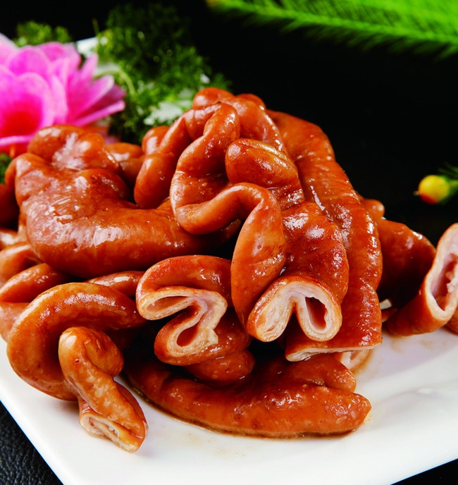 秘制卤大肠配方,香料精确到克,大肠油润多汁秘诀全在这锅卤水里