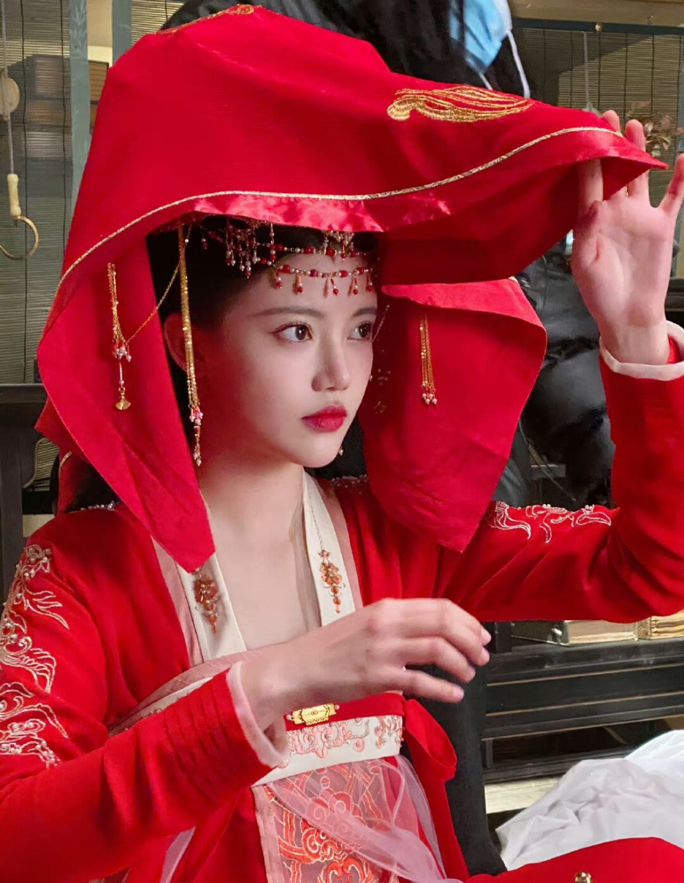 孙珍妮古装头饰装扮欣赏,你喜欢哪个装扮?#百度仲夏打卡挑战赛