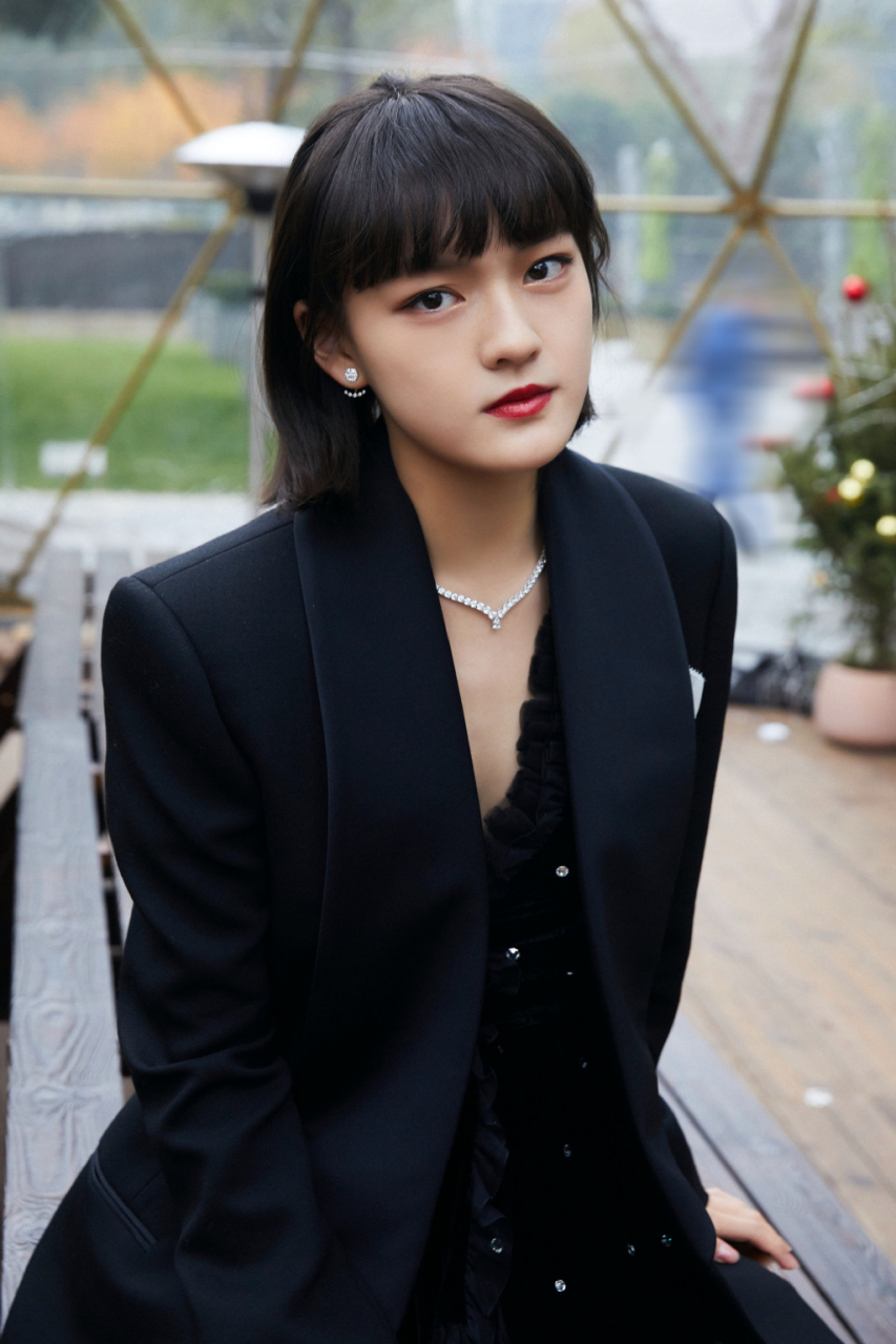 文淇(原名陈文淇),2003年8月10日出生于中国台湾,中国台湾女演员,就读