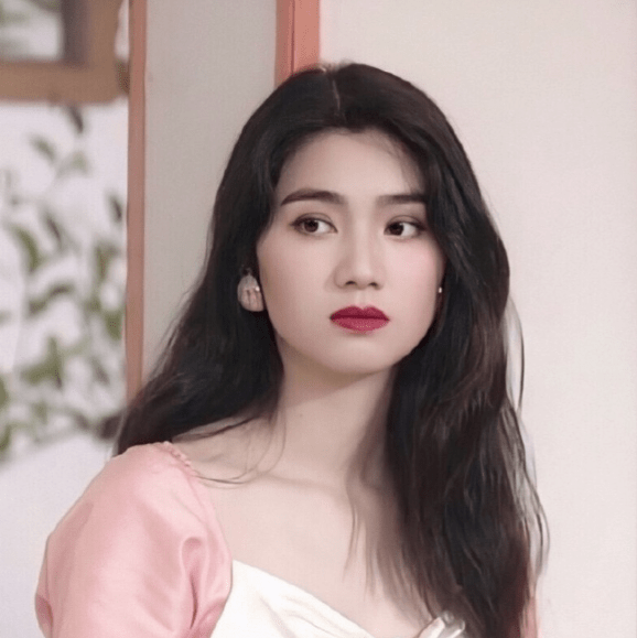 "最美豆腐西施"洪欣,御姐魅力十足,美艳动人,真的太迷人了