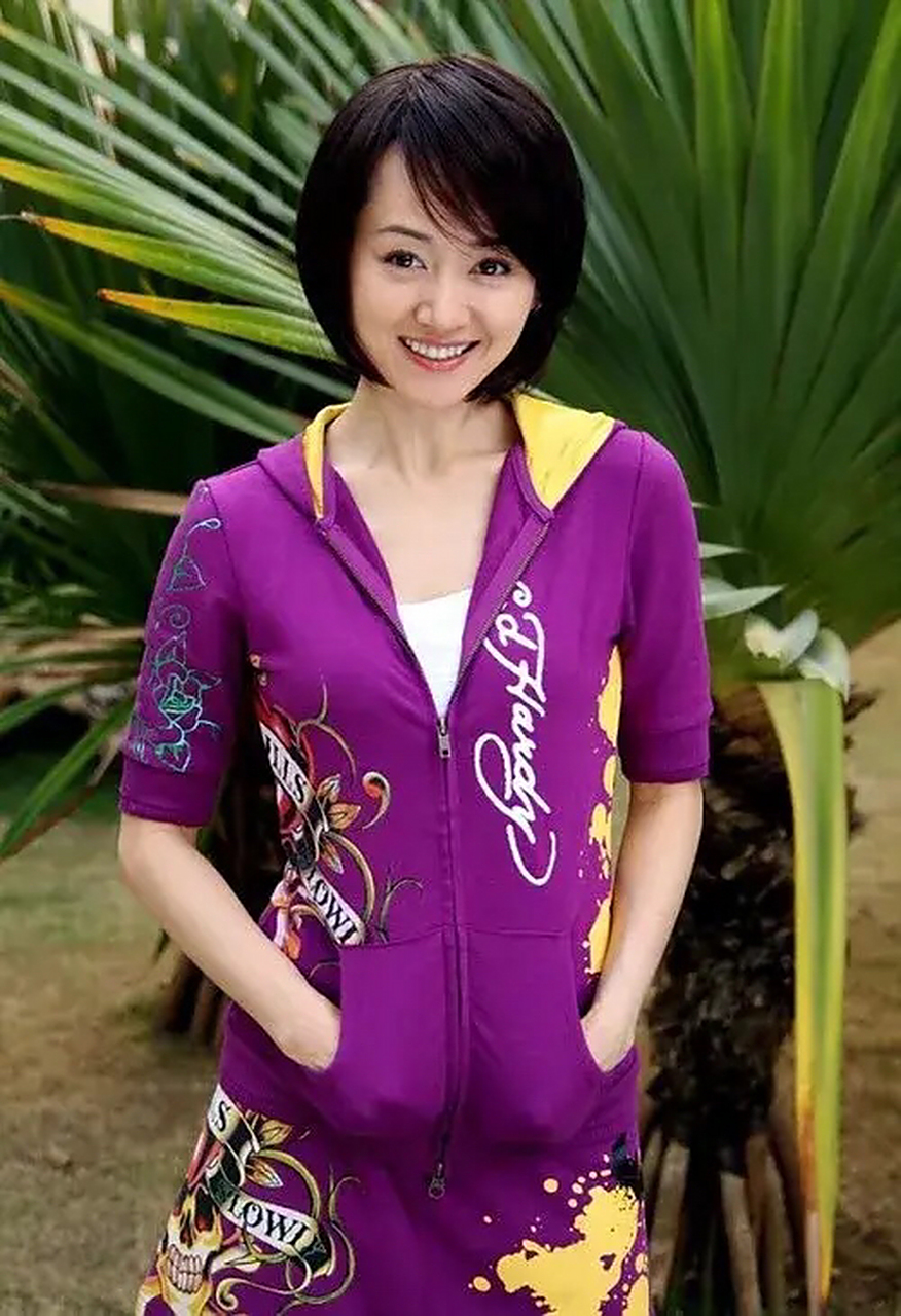 爆款练习生# 大美女张定涵,王志飞老婆,真是个大美人儿,身材苗条