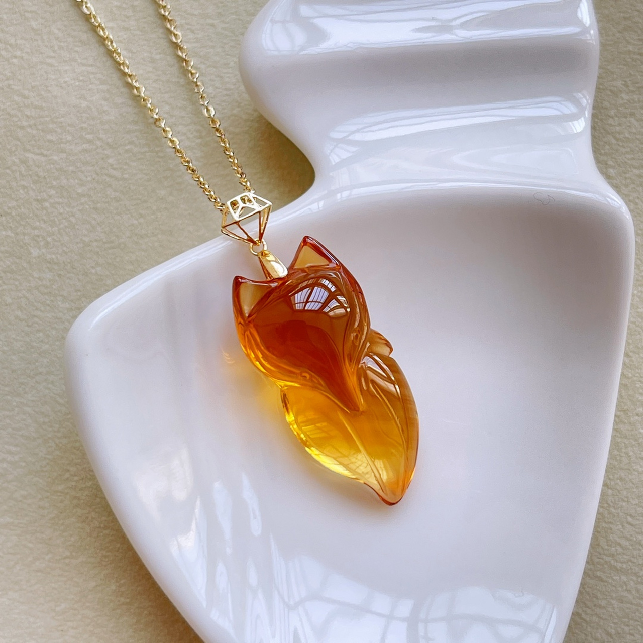 黄水晶狐狸吊坠 巴西暴力黄水晶吊坠 橘黄色 水头润 冰透体 18k镶嵌