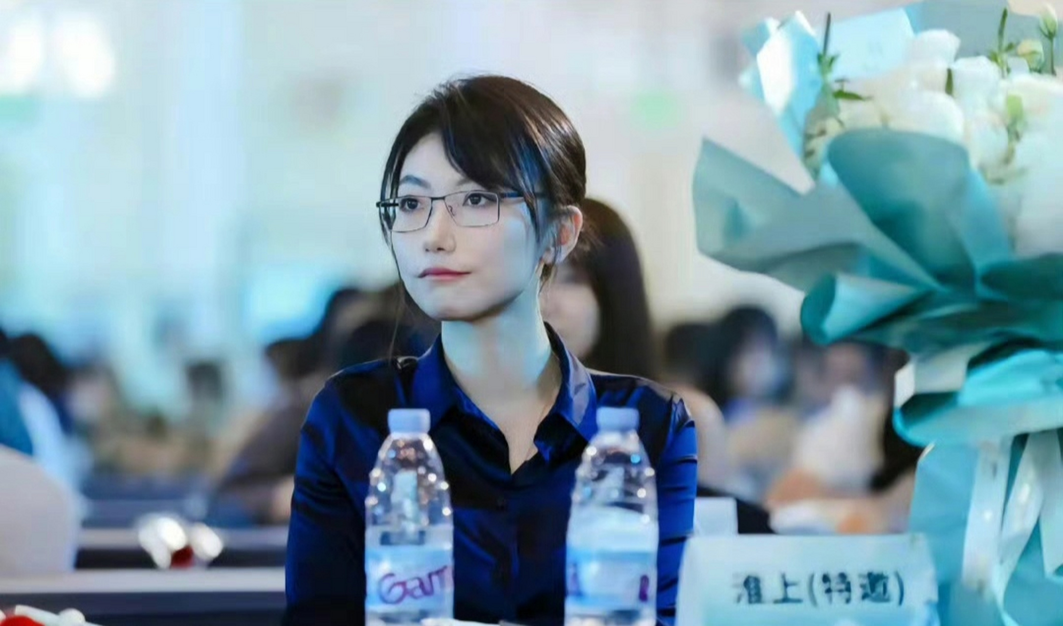 这明明是我女神[比心]#淮上# #晋江