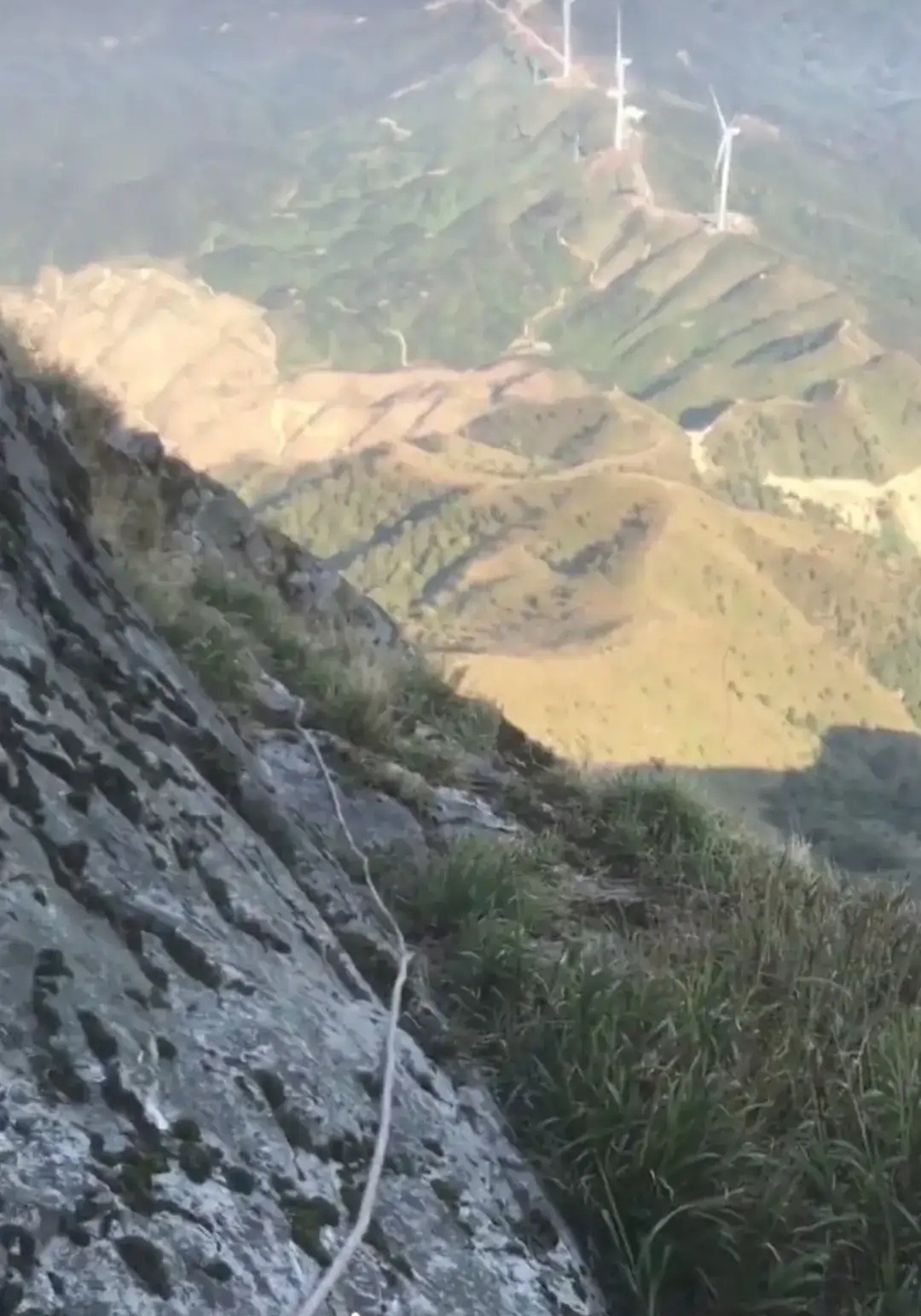 广西清明拜山最牛,跋山涉水翻山越岭