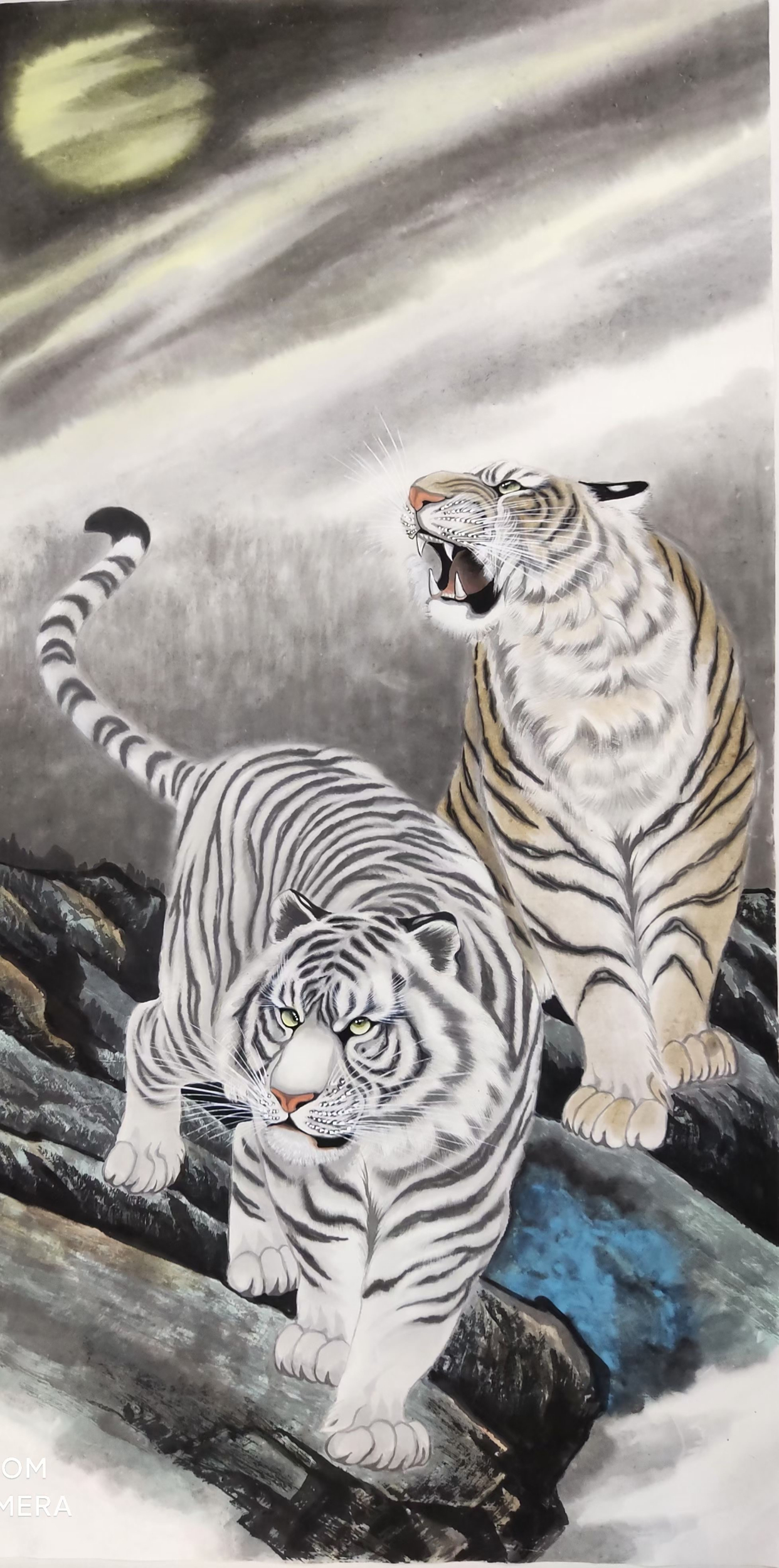 画家朱恩群笔下的老虎栩栩如生,形神兼备,不怒而威