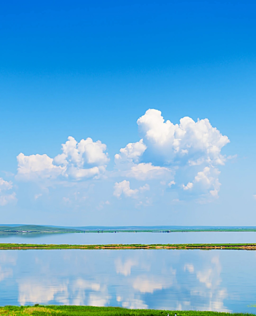 蓝天白云.青山绿水