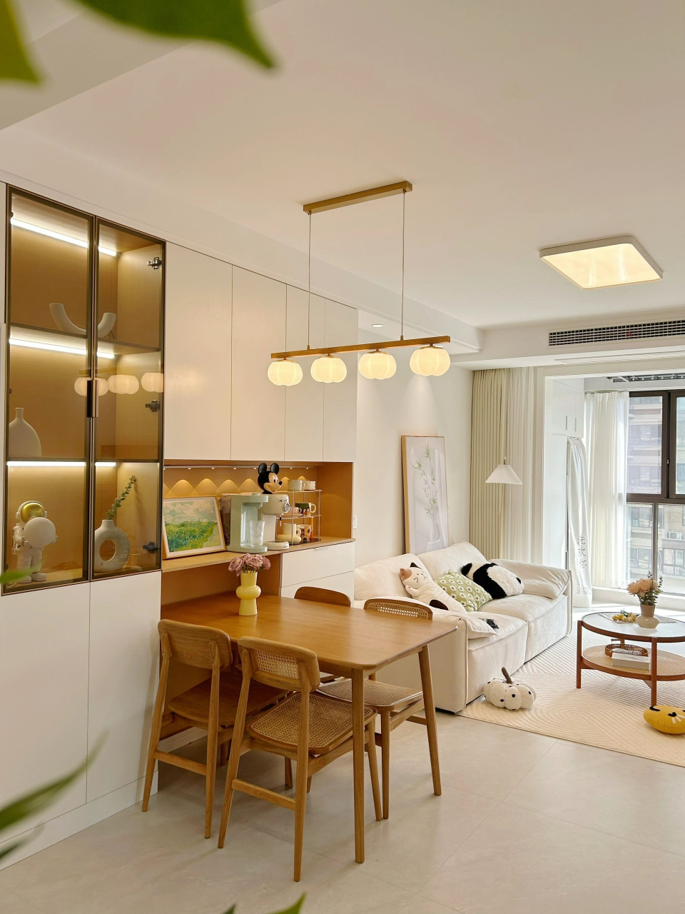 小户型没听劝,选择了简单温馨的原木奶油风|||99坐标:江苏南京 92