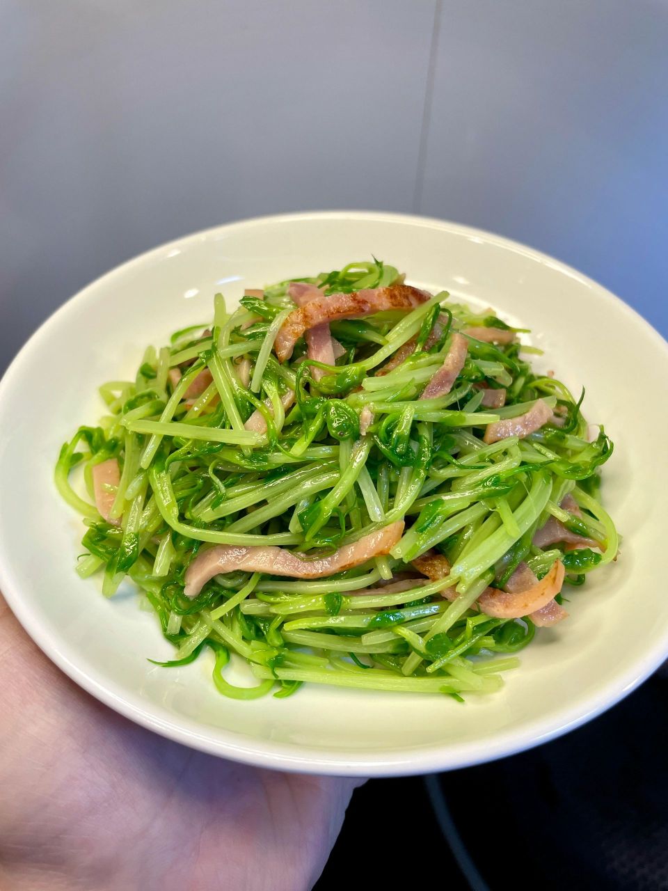 08夏日清爽晚餐|青椒木耳鸡腿肉,豆苗炒火腿|||今天吃什么 9591