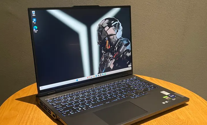 联想:16英寸大屏 i9最新处理器 满血40系显卡,你真的应该看一看